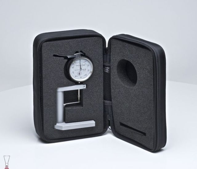 Rieger, Dial Indicator Case